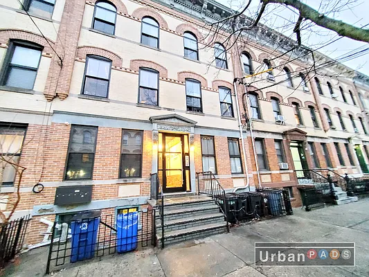 Rented by Urban Pads | media 21