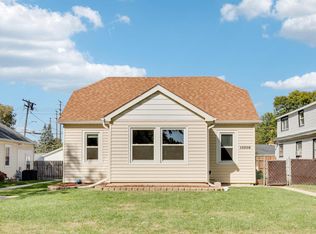10308 W Schlinger Ave, West Allis, WI 53214