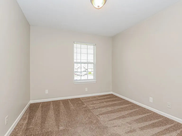 1283 Tiree Dr — Photo 13