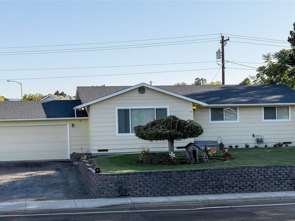 1st image of 1039 W 27th Ave