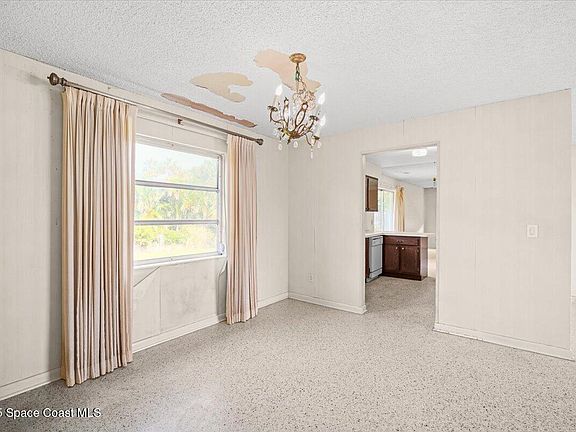 5th image of 1155 Montego Bay Dr N