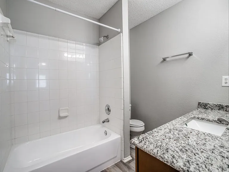 624 Canyon Pl — Photo 9