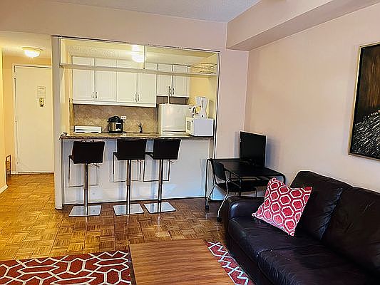 3rd image of 150 W 51st St #1405D