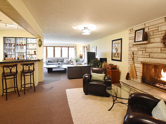 5th image of 10513 S Kedvale Ave