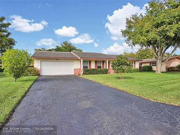 3rd image of 8637 NW 29th Dr