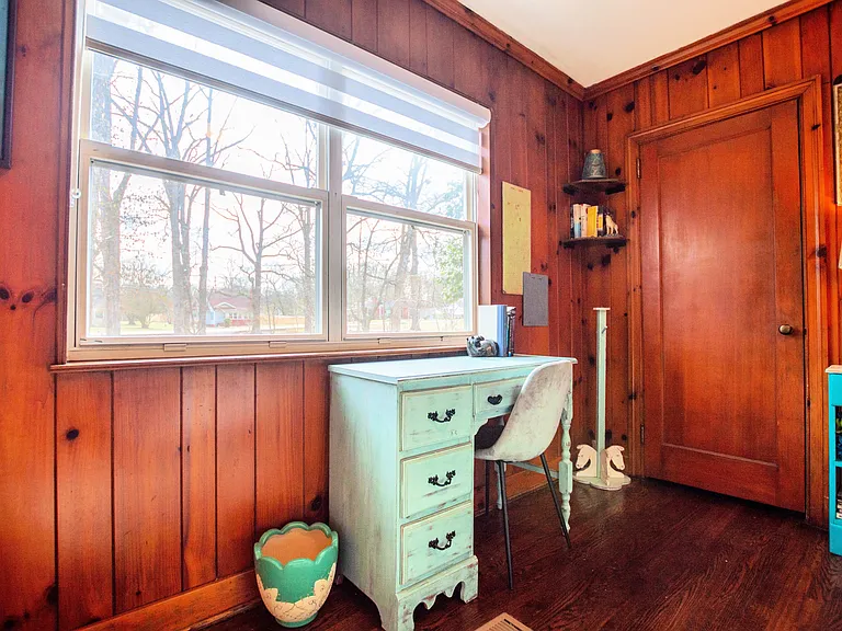 Bedroom #2, writing desk