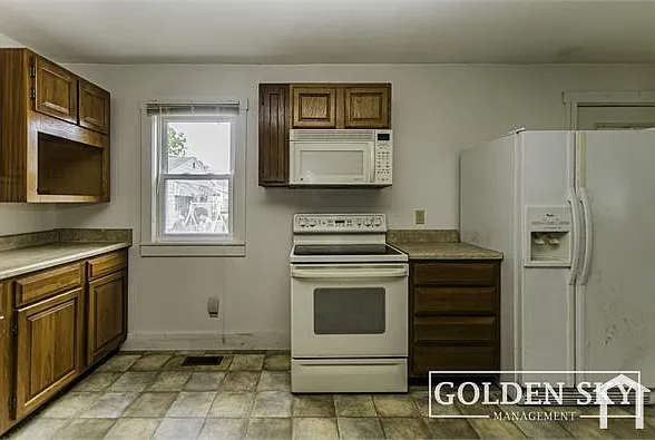 1417 W Memorial Dr #1 — Photo 14