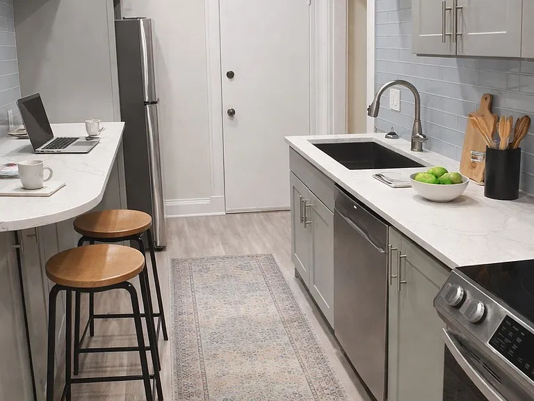 370 Chestnut Hill Ave #21 — Photo 8