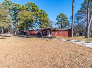 2349 Clinton Dr, Chandler, TX