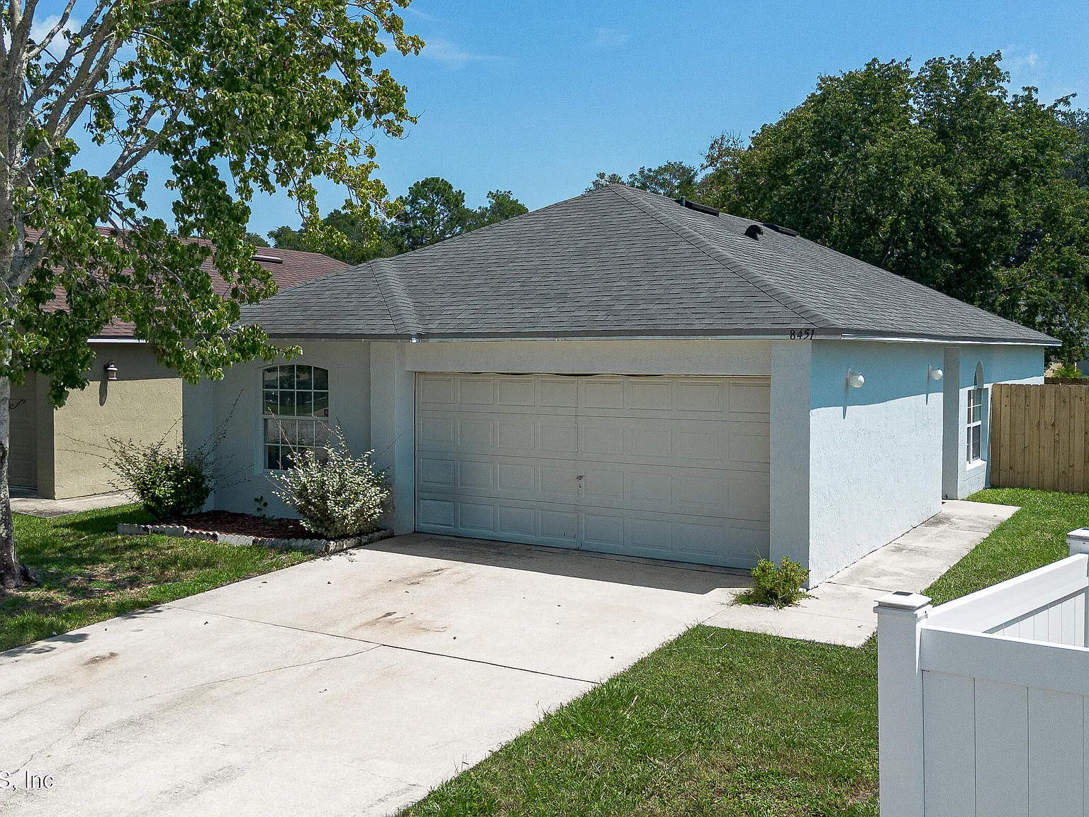 3 bed, 2.0 bath, 1294 sqft, $1,775 — Photo 2