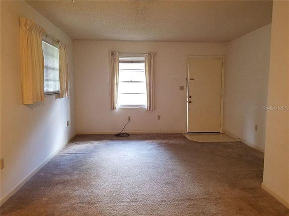 4th image of 523 E Bella Vista St