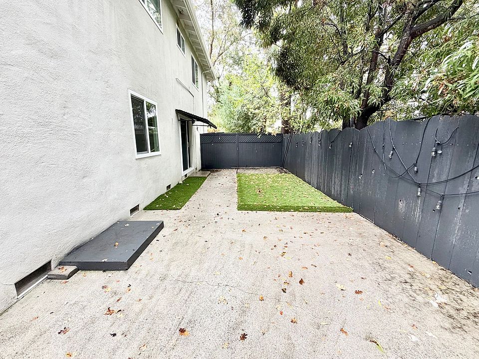 1st image of 806 Fulton St #2