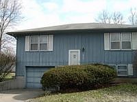 2nd image of 606 W College St