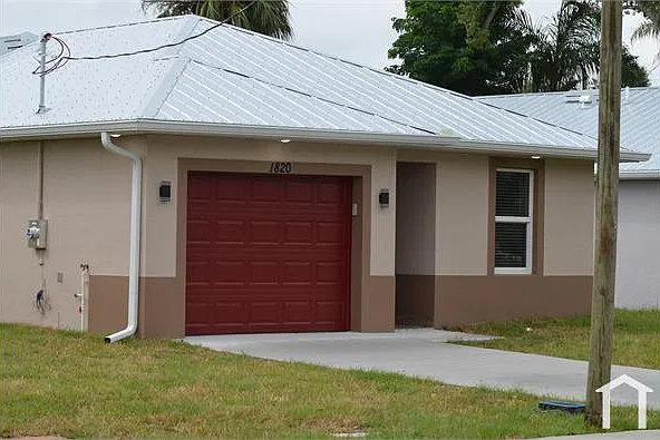4 bed, 1979 sqft, $2,400 — Photo 4