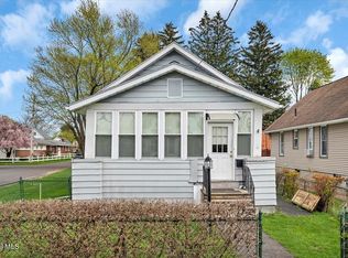1636 9th Ave, Watervliet, NY 12189