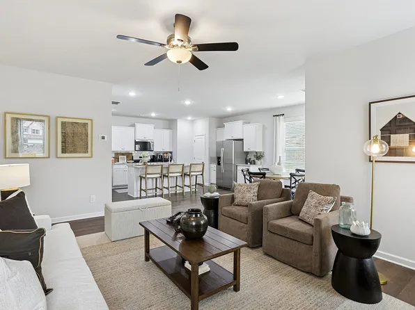 ABODE Magnolia Bluff