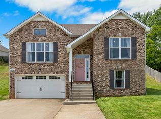 703 Superior Ln, Clarksville, TN 37043