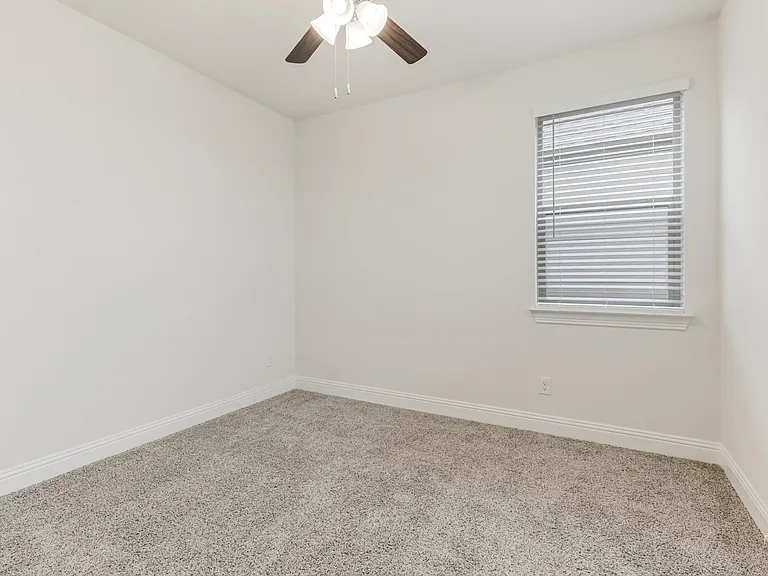 1506 Lake District Dr — Photo 23