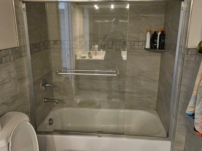 7 Lake St #2 — Photo 3