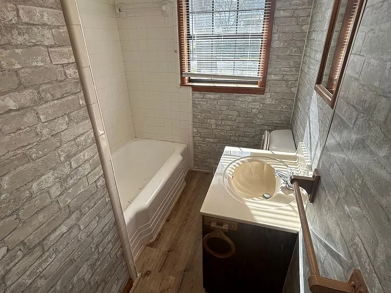 4 Van Tassel Dr SE — Photo 14
