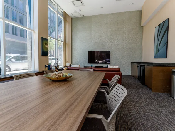 27-03 42nd Road image 4 of 20