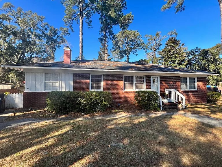 3007 Hickory St — Photo 1