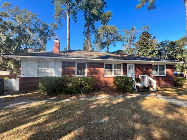 3007 Hickory St, Beaufort, SC 29906