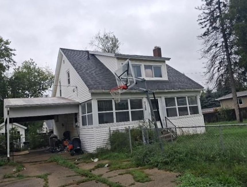 1st image of 712 Bellevue Ave
