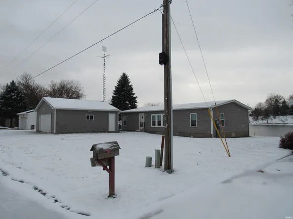 615 Ln Long Beach Lake Ln, Fremont, IN 46737