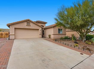 760 W Rio Teras, Green Valley, AZ 85614