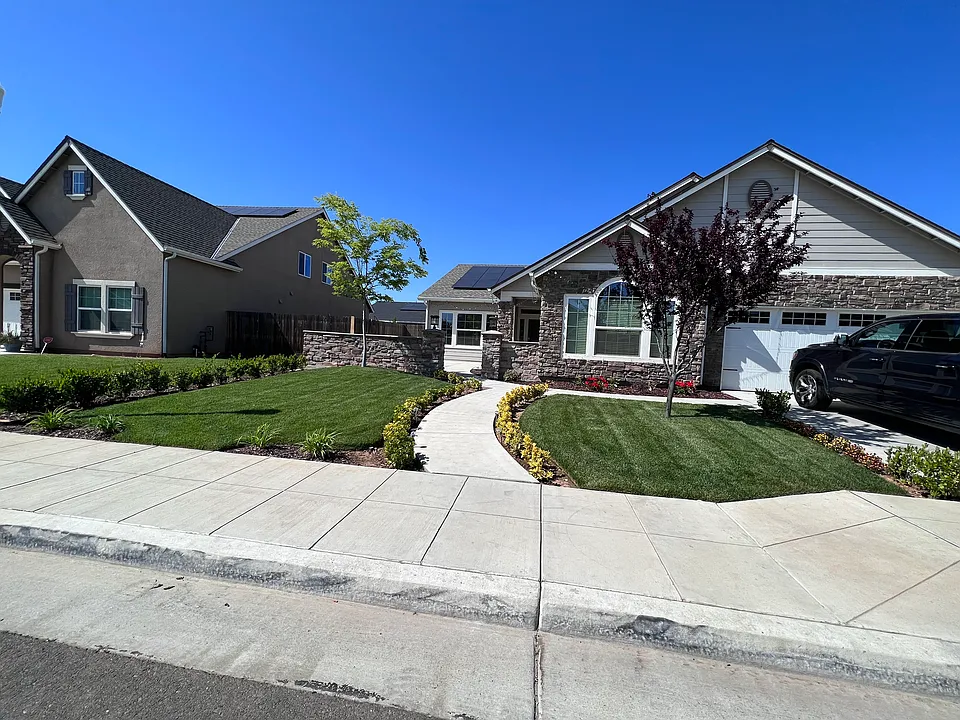 4157 Santa Ana Ave