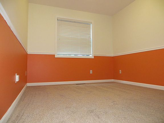 5th image of 22967 NE 26th Pl