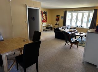 2425 S Fern St, Arlington, VA 22202
