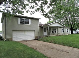 230 Orchard Ln, Sunbury, OH