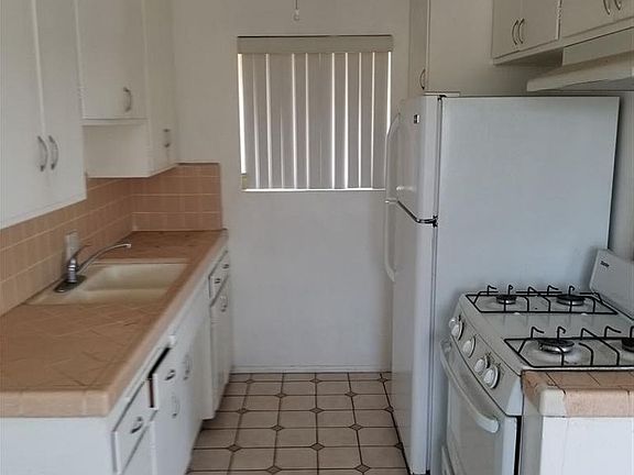 5th image of 1504 S Fairfax Ave #10718888