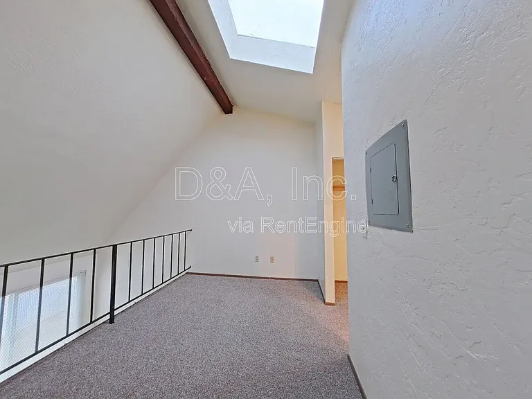 2519 SW Pickford St #C — Photo 7