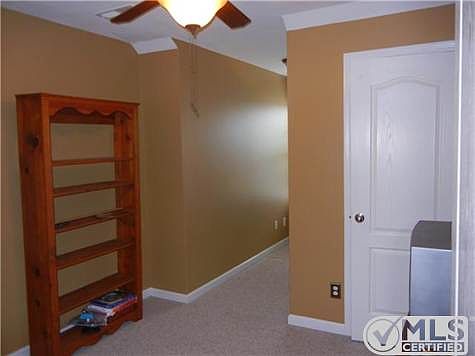 4th image of 1383 Borrowdale Dr