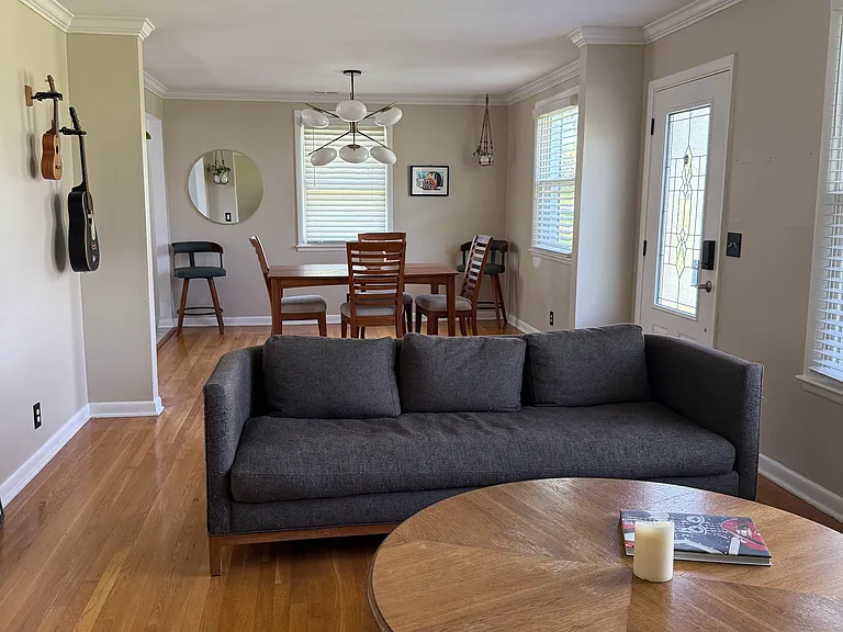 702 Joyce Ln — Photo 3