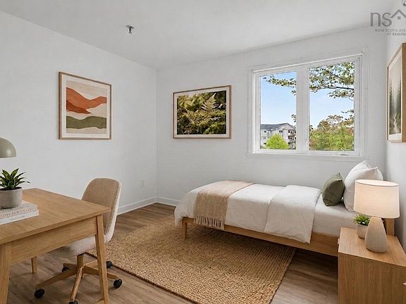 5th image of 131 Farnham Gate Rd #303