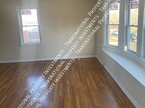 4th image of 17916 E Park Dr #2