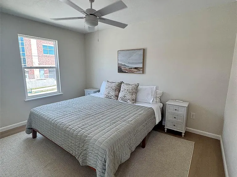4302 Avenue N 1/2 #1 — Photo 4