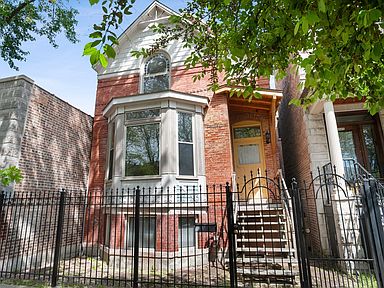 1907 N Oakley Ave, Chicago, IL 60647 | Zillow