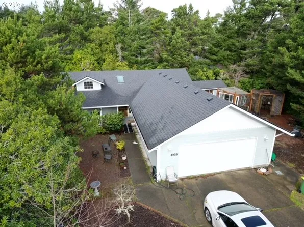 4939 Sandrift Ct, Florence, OR 97439