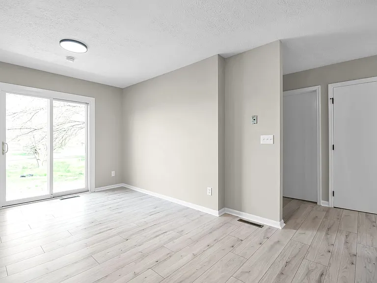 8008-8010 Smoky Row Rd #8008 — Photo 12