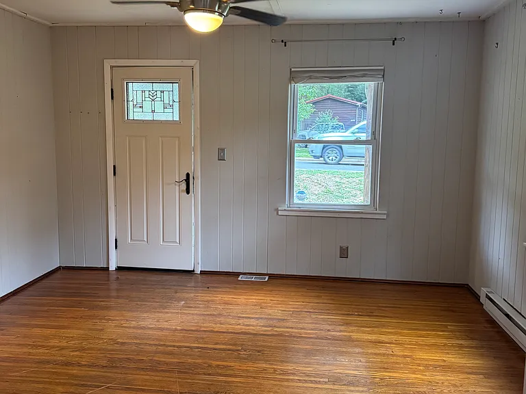194 Sulphur Springs Rd — Photo 5