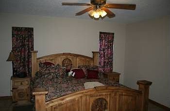 4th image of 7577 Ella Ct