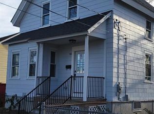 157 Grosvenor Ave, East Providence, RI 02914