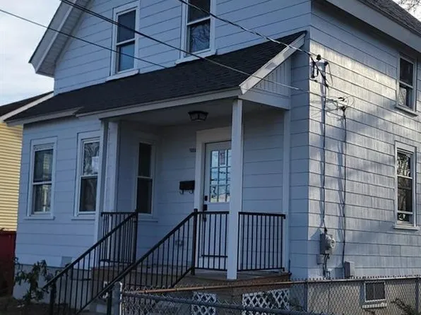 157 Grosvenor Ave, East Providence, RI 02914