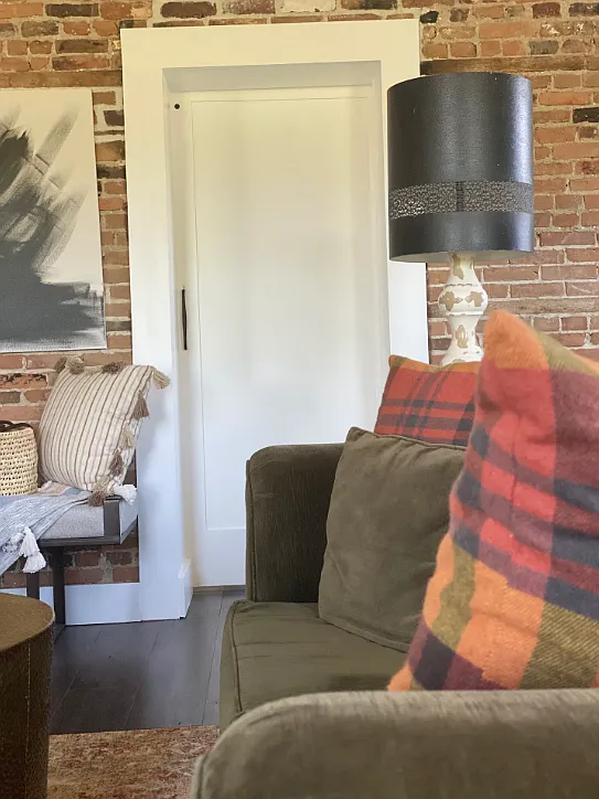 1 bed, 800 sqft, $1,700 — Photo 3