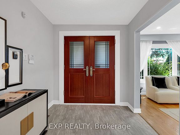 4th image of 36 Cleethorpes Blvd